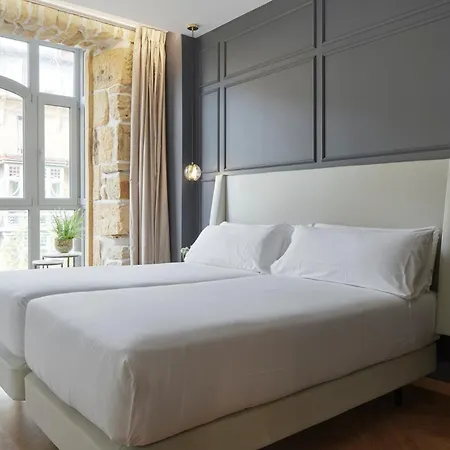 ホテル Arrizul Catedral 3 Sup