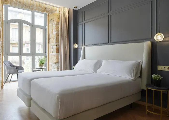 Hotel Arrizul Catedral 3 Sup