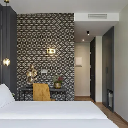 Otel Arrizul Catedral 3*